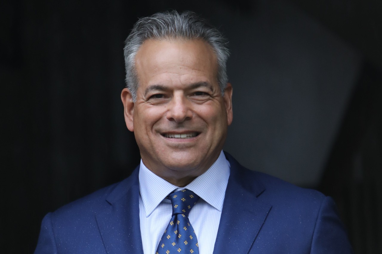 This image shows a portrait photo of Jefferson Moss-Magee trustee Andrew Kronfeld.